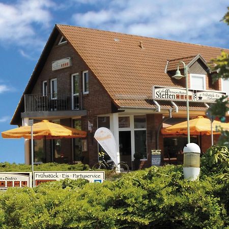 Sanitz Cafe Pension Steffen מראה חיצוני תמונה